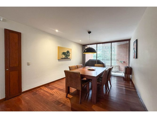 Apartamento de 3 alcobas en venta en Santa Barbara, Bogotá, 159 m² · foto 7 de 18