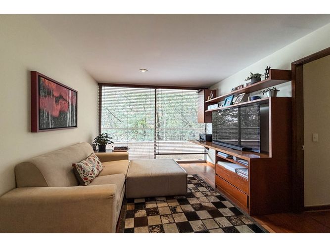 Apartamento de 3 alcobas en venta en Santa Barbara, Bogotá, 159 m² · foto 10 de 18