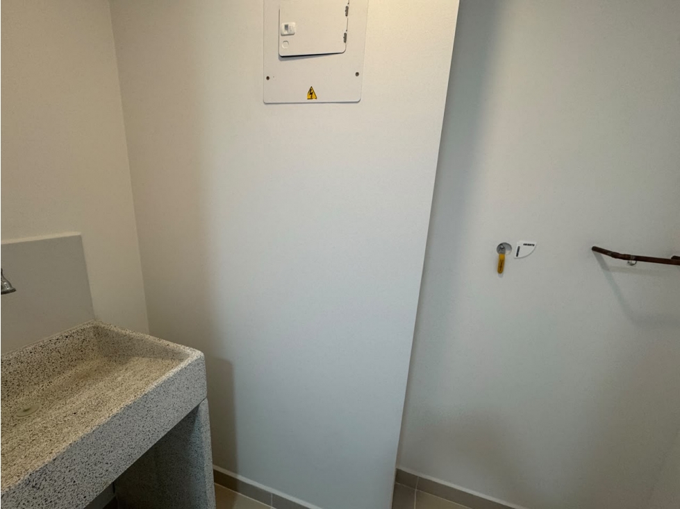 Apartamento en venta en Quebrada Grande, La Estrella · foto 12 de 13