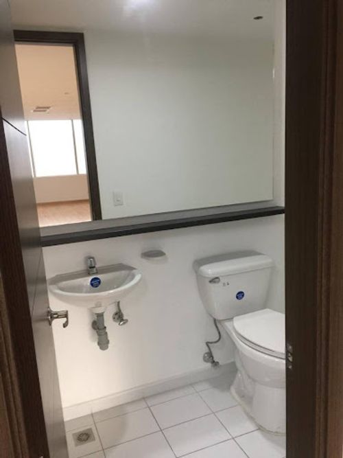Oficina en arriendo en Vía Las Palmas, Medellín, 67 m² · foto 8 de 10