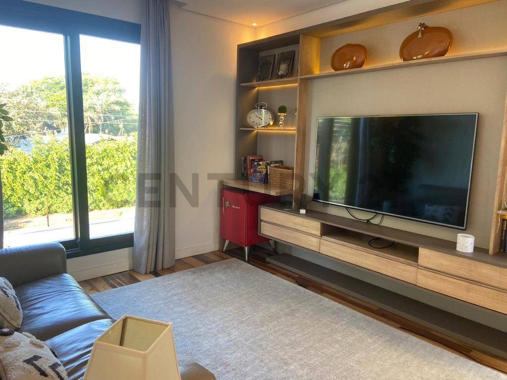 Residencia moderna en alquiler – Elegancia y amplitud — foto 2