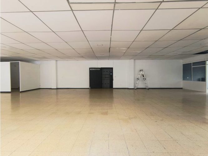 Local en arriendo en Los Naranjos, Itagüí, 250 m² · foto 6 de 14