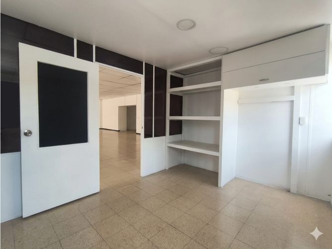 Local en arriendo en Los Naranjos, Itagüí, 250 m² · foto 9 de 14