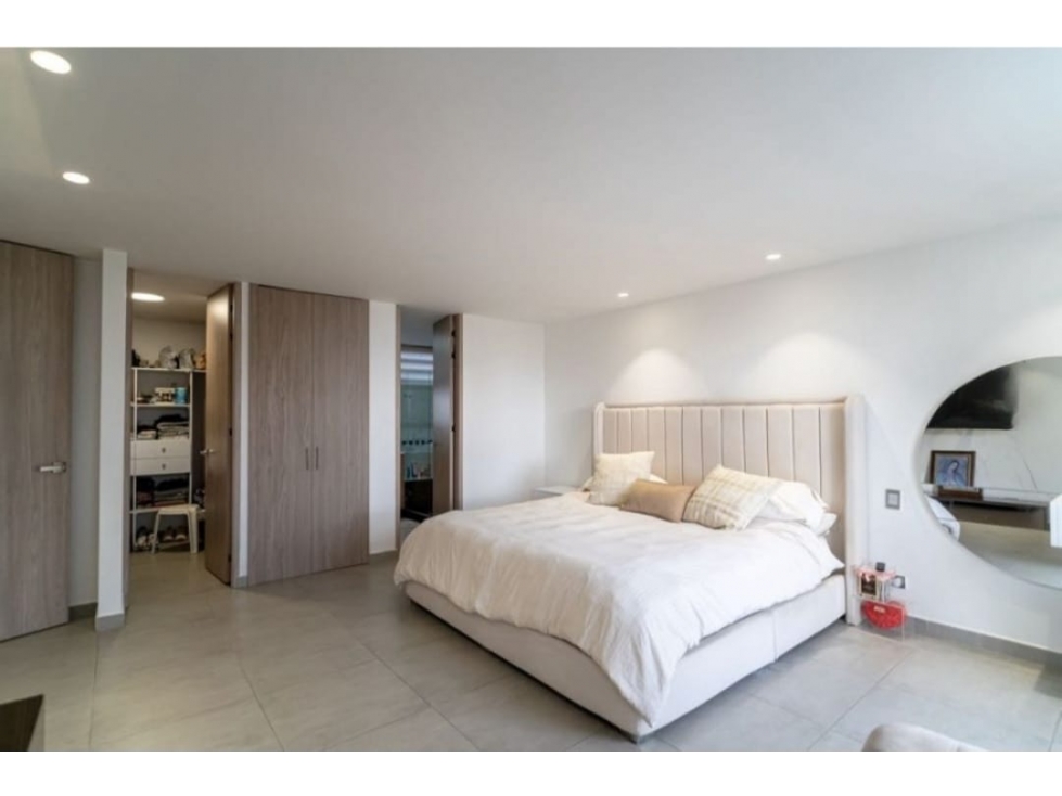 Apartamento en arriendo en El Tesoro, Medellín · foto 9 de 13