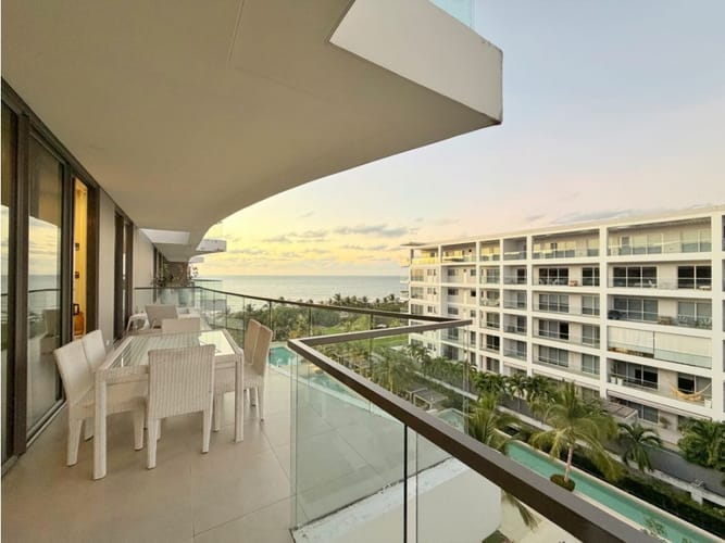 Apartamento de 2 alcobas en venta en Serena Del Mar, Cartagena, 116 m² · foto 4 de 22