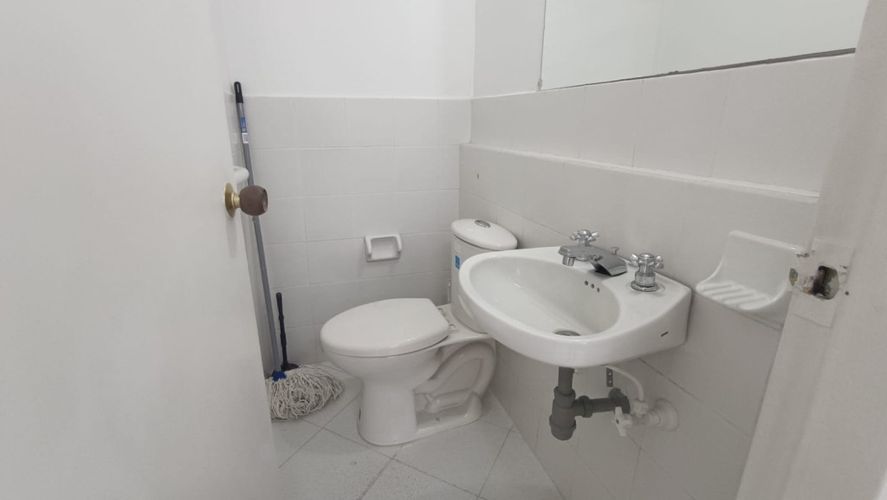 Oficina en arriendo en Bolivariana, Medellín, 25 m² · foto 4 de 4