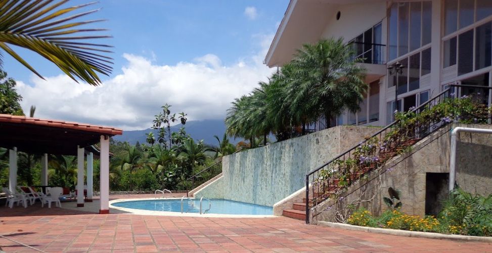 Casa de 10 alcobas en venta en San Vicente, Jamundí, 1126 m² · foto 4 de 22