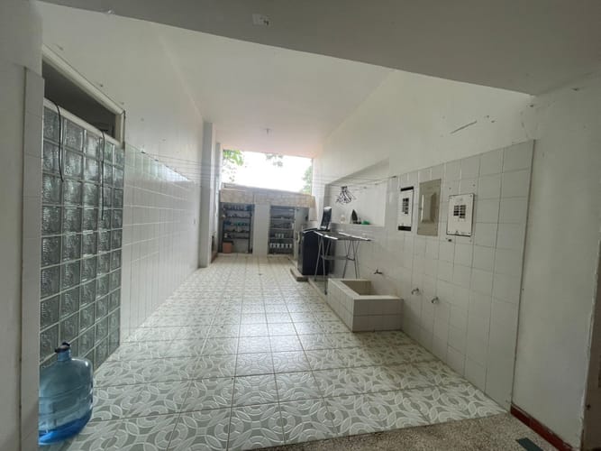 Casa de 10 alcobas en venta en San Vicente, Jamundí, 1126 m² · foto 13 de 22