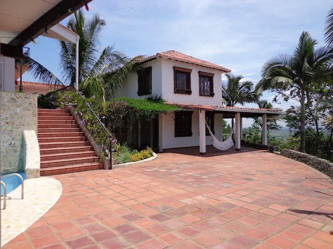 Casa de 10 alcobas en venta en San Vicente, Jamundí, 1126 m² · foto 18 de 22