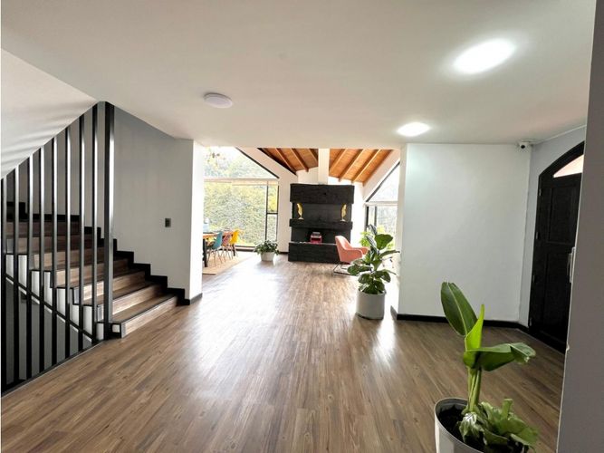 Casa en venta en Colinas De Suba, Bogotá · foto 10 de 24