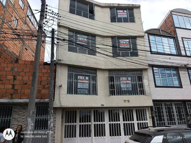 Warehouse for rent in Lago Timiza, Bogotá