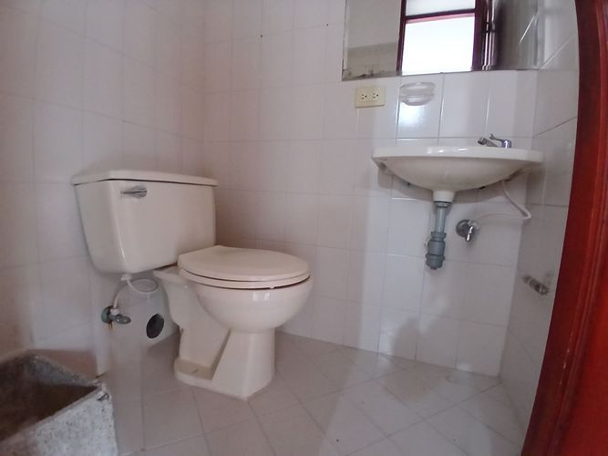 Oficina en arriendo en Estadio, Medellín, 140 m² · foto 11 de 11
