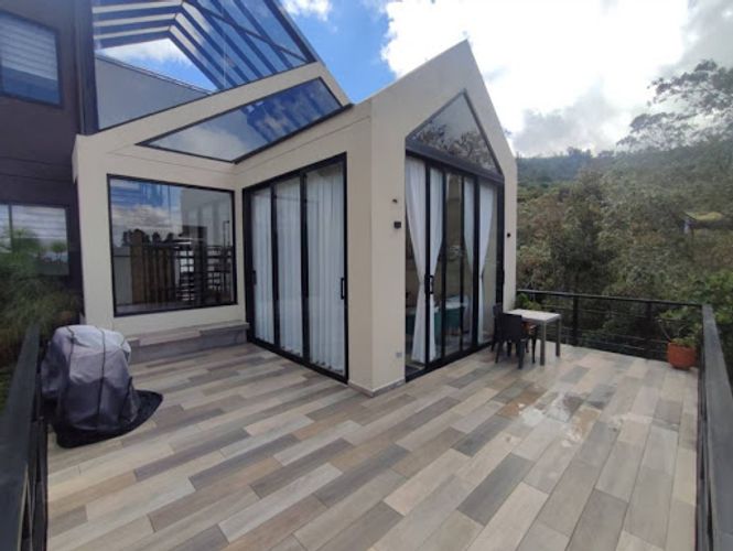 Casa de 3 alcobas en venta en La Clara, Guarne, 300 m² · foto 4 de 24