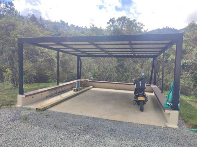 Casa de 3 alcobas en venta en La Clara, Guarne, 300 m² · foto 24 de 24