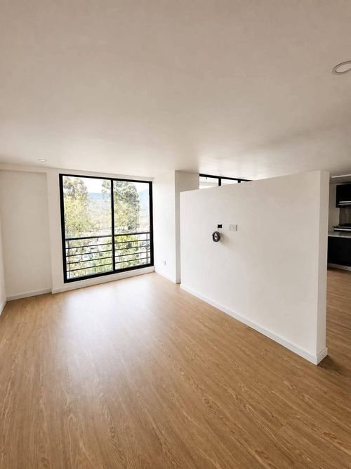 Apartaestudio en venta en Alhambra, Bogotá, 65 m² · foto 5 de 20