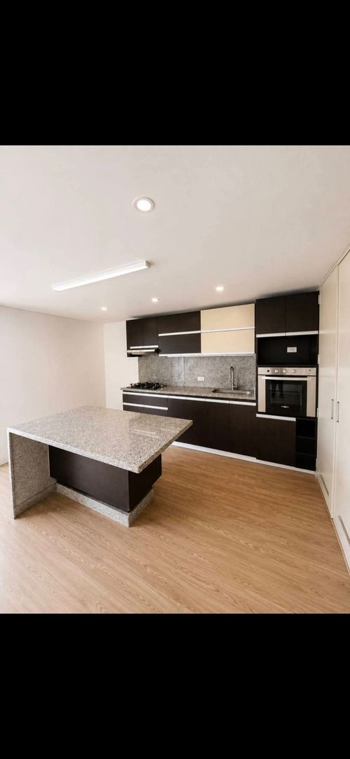 Apartaestudio en venta en Alhambra, Bogotá, 65 m² · foto 13 de 20