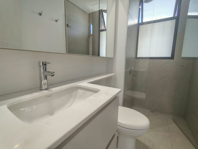 Apartamento de 2 alcobas en arriendo en El Poblado, Medellín, 95 m² · foto 16 de 17