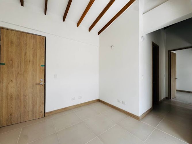 Apartamento de 2 alcobas en venta en La Ceja, 74 m² · foto 7 de 17
