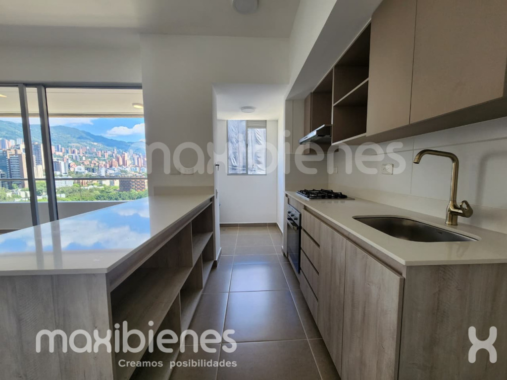 Apartamento en Arriendo en Ciudad del Río, Medellín en Shellmar