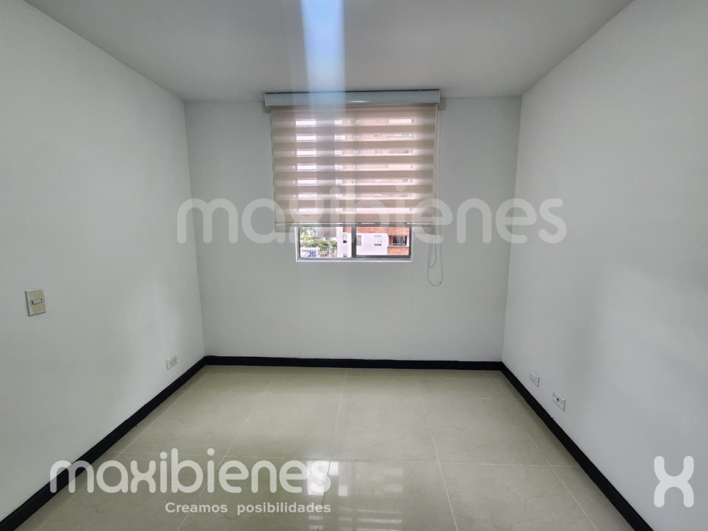 Apartamento en arriendo en Ciudad Del Río, Medellín · foto 11 de 14