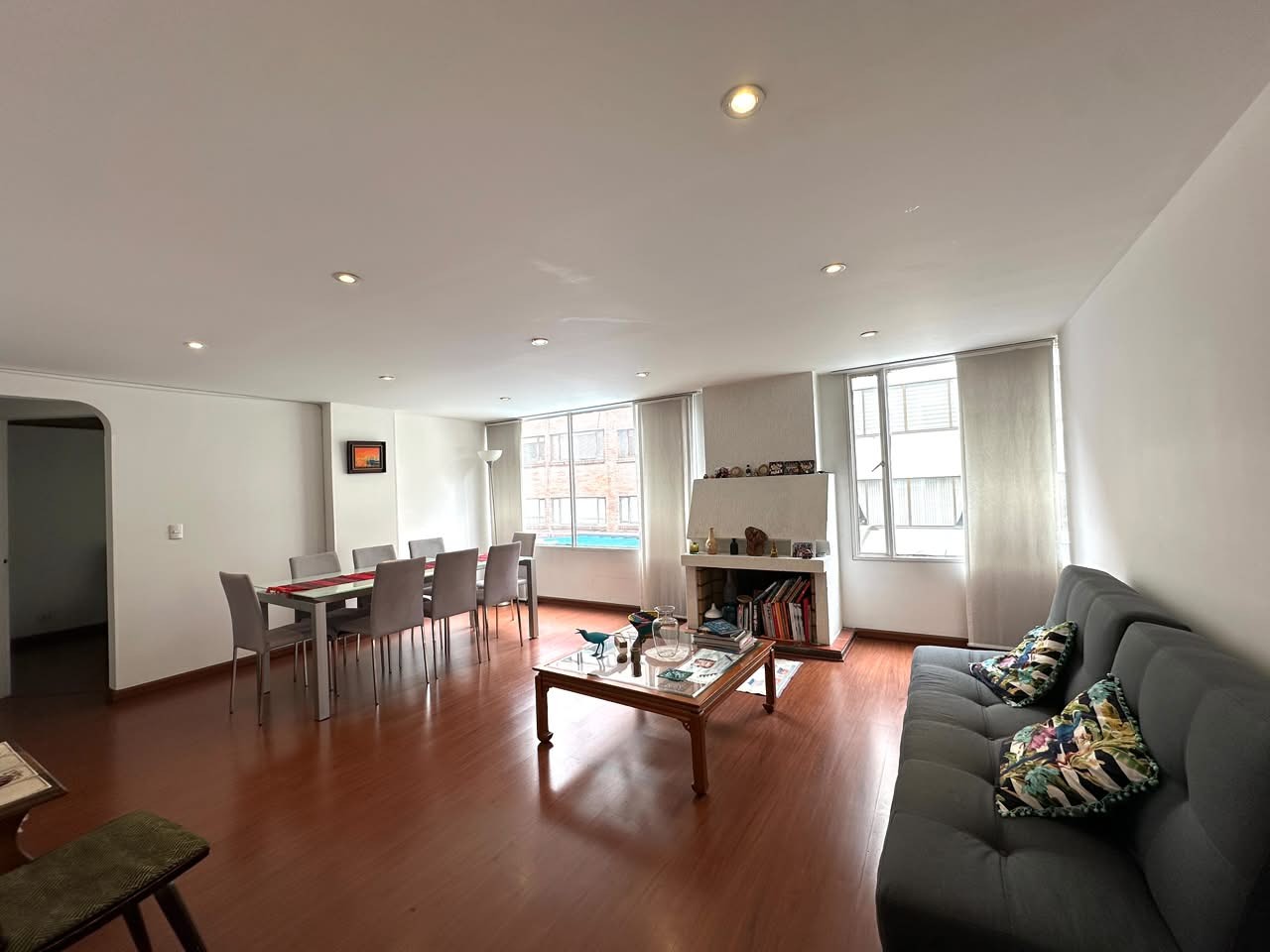 Apartamento en venta en Santa Barbara Central, Bogotá · foto 2 de 12