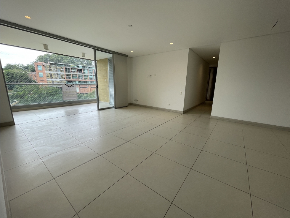 Apartamento de 3 habitaciones en arriendo en Medellín — imagen 1 de 30