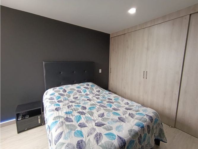 Apartamento de 3 alcobas en venta en San Diego, Medellín, 80 m² · foto 10 de 14