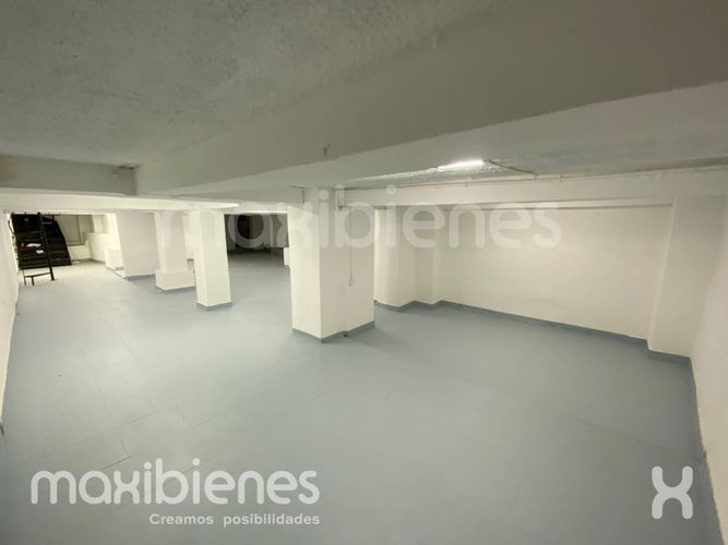 Local en arriendo en Boston, Medellín, 270 m² · foto 2 de 9