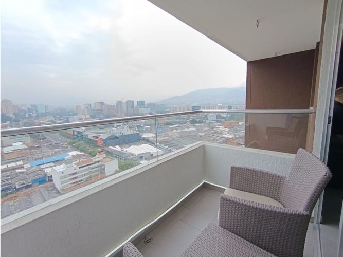 Apartamento de 3 alcobas en venta en San Diego, Medellín, 80 m² · foto 11 de 14
