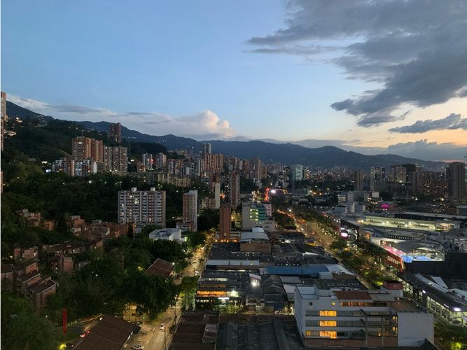 Apartamento de 3 alcobas en venta en San Diego, Medellín, 80 m² · foto 14 de 14