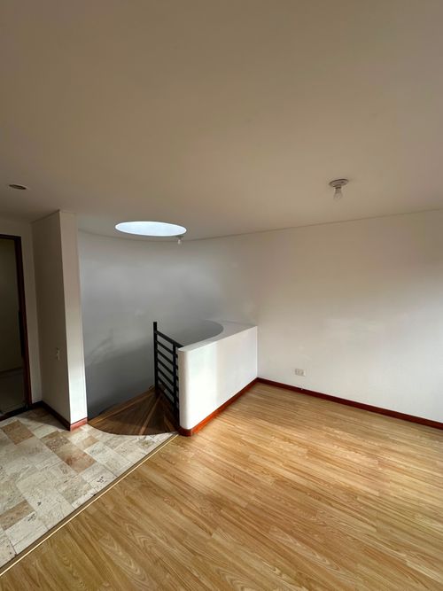 Apartamento de 3 alcobas en venta en Chico Norte, Bogotá, 100 m² · foto 14 de 24