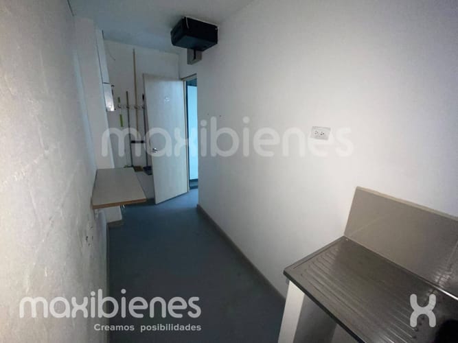 Local en arriendo en Manrique Central, Medellín, 58 m² · foto 5 de 10