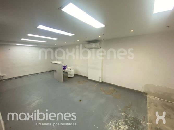 Local en arriendo en Manrique Central, Medellín, 58 m² · foto 7 de 10