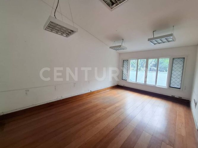 Local en arriendo en San Lucas, Medellín, 342 m² · foto 13 de 18