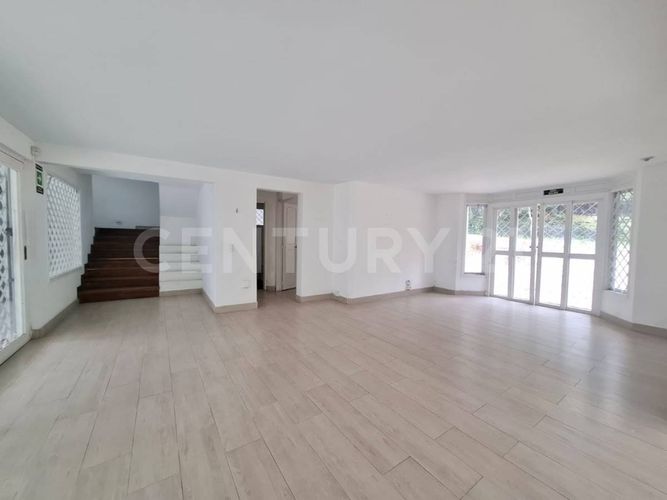 Local en arriendo en San Lucas, Medellín, 342 m² · foto 14 de 18