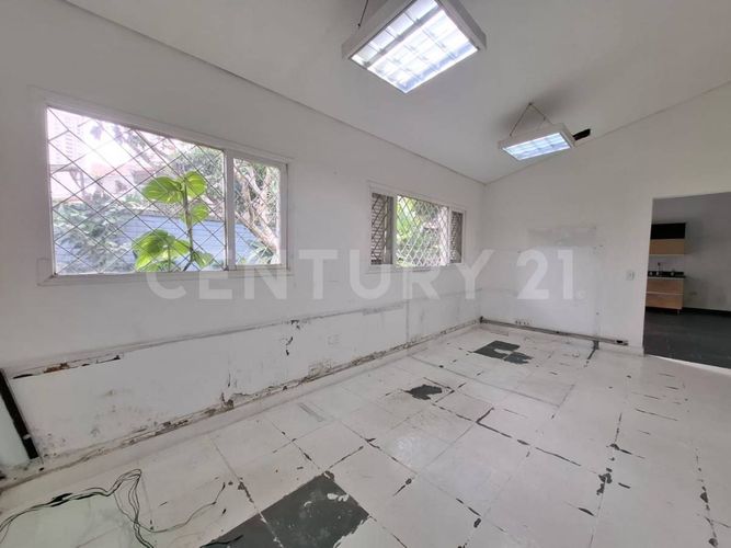 Local en arriendo en San Lucas, Medellín, 342 m² · foto 16 de 18