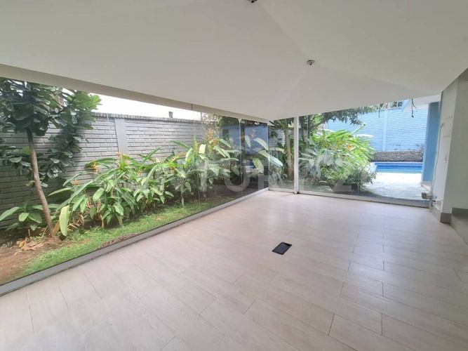 Local en arriendo en San Lucas, Medellín, 342 m² · foto 17 de 18