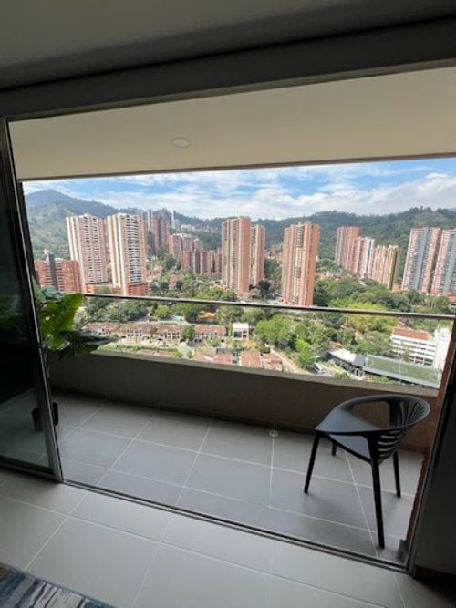 Apartamento de 3 alcobas en arriendo en Vegas De La Doctora, Sabaneta, 80 m² · foto 7 de 19