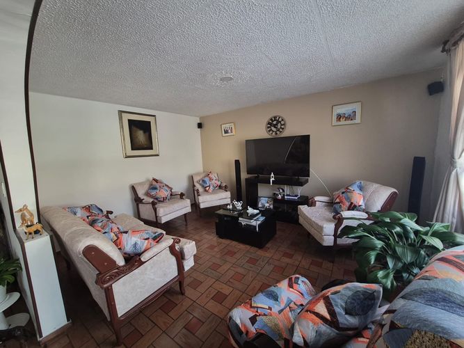 Casa de 3 alcobas en venta en Patio Bonito, Bogotá, 140 m² · foto 4 de 21