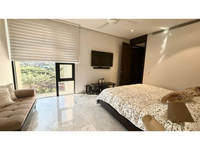 Casa de 4 alcobas en venta en Lagos Del Caujaral, Atlántico, 854 m² · foto 8 de 9