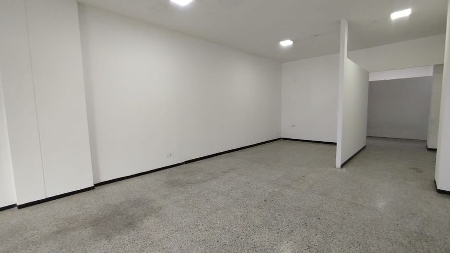 Local en arriendo en Versalles, Cali, 100 m² · foto 4 de 12