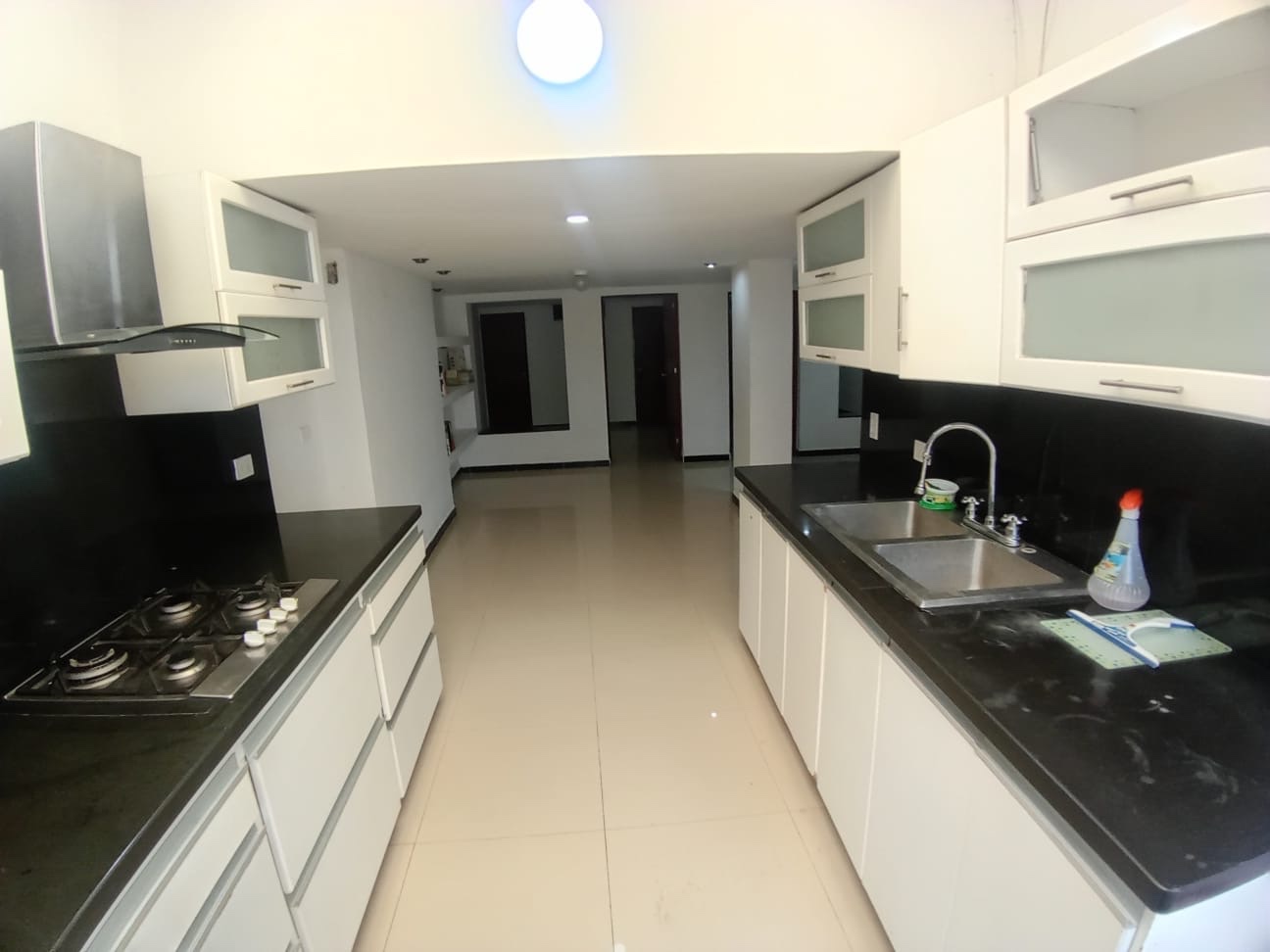 Apartamento en venta en Miraflores, Cali · foto 4 de 21