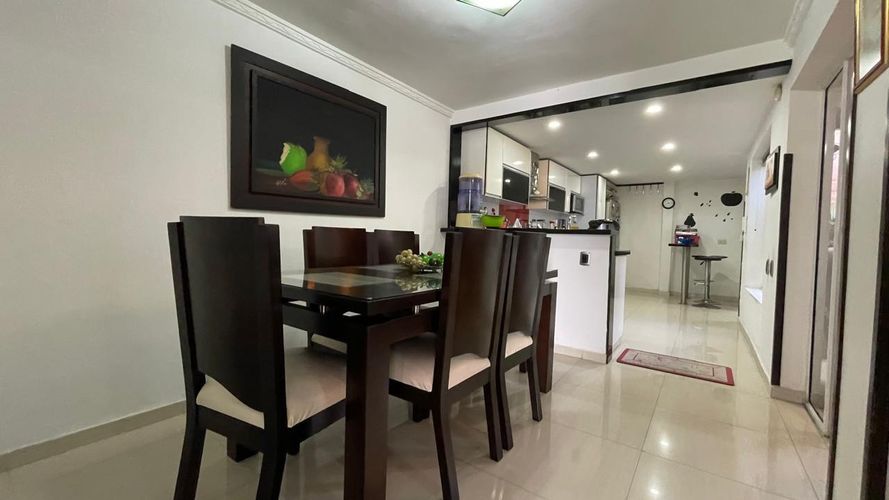 Casa de 3 alcobas en venta en El Tejar, Bucaramanga, 150 m² · foto 2 de 24