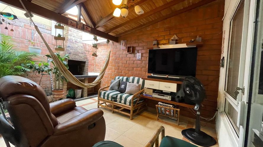 Casa de 3 alcobas en venta en El Tejar, Bucaramanga, 150 m² · foto 7 de 24