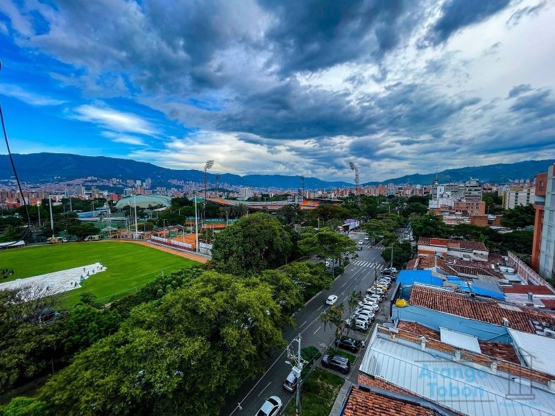 Apartamento en arriendo en Laureles, Medellín · foto 21 de 22