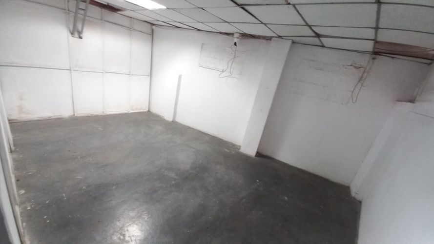 Bodega en arriendo en Manzanares, Cali, 497 m² · foto 13 de 16