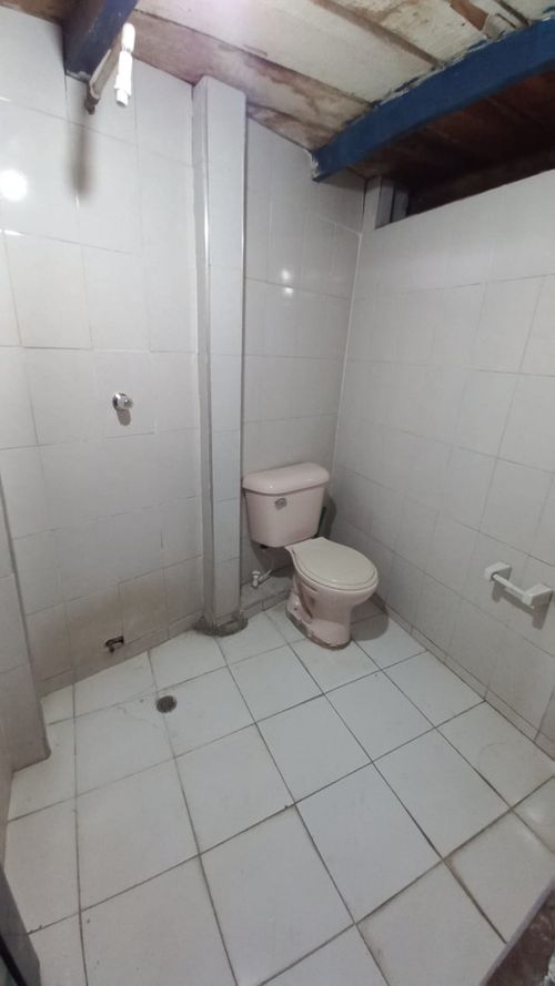 Bodega en arriendo en Manzanares, Cali, 497 m² · foto 14 de 16