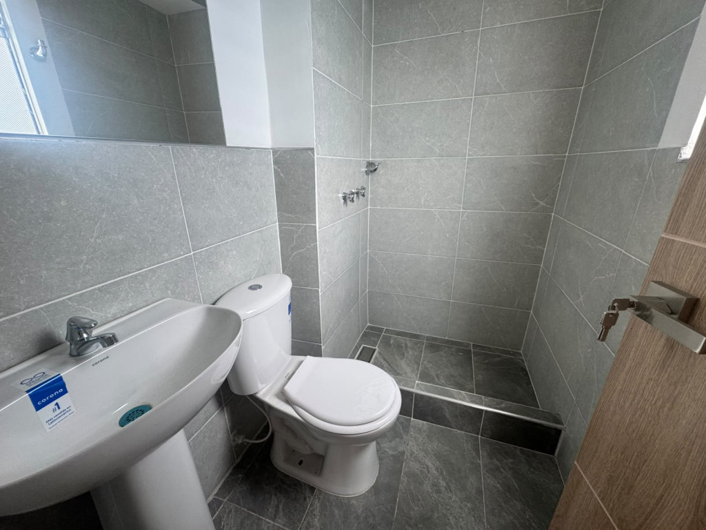 Apartamento en venta en Castilla, Bogotá · foto 10 de 19