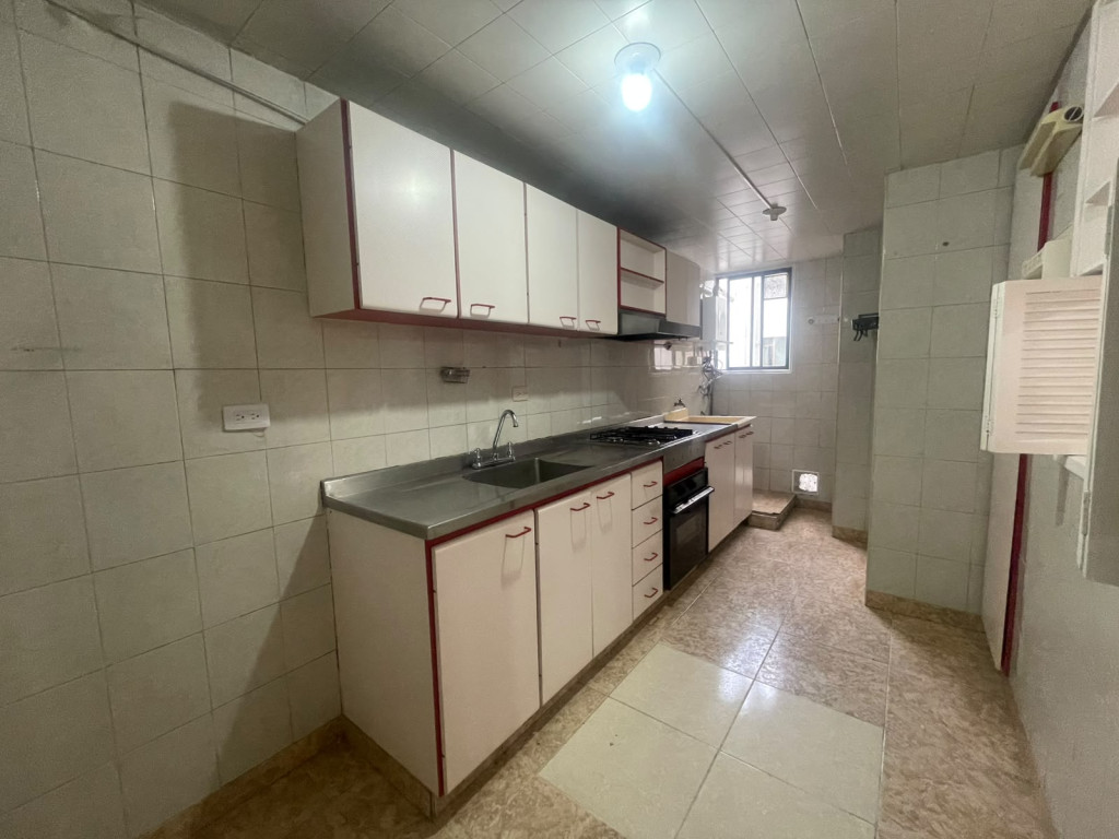 Apartamento en venta en Alhambra, Bogotá · foto 7 de 19