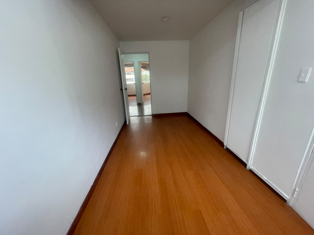 Apartamento en venta en Alhambra, Bogotá · foto 11 de 19